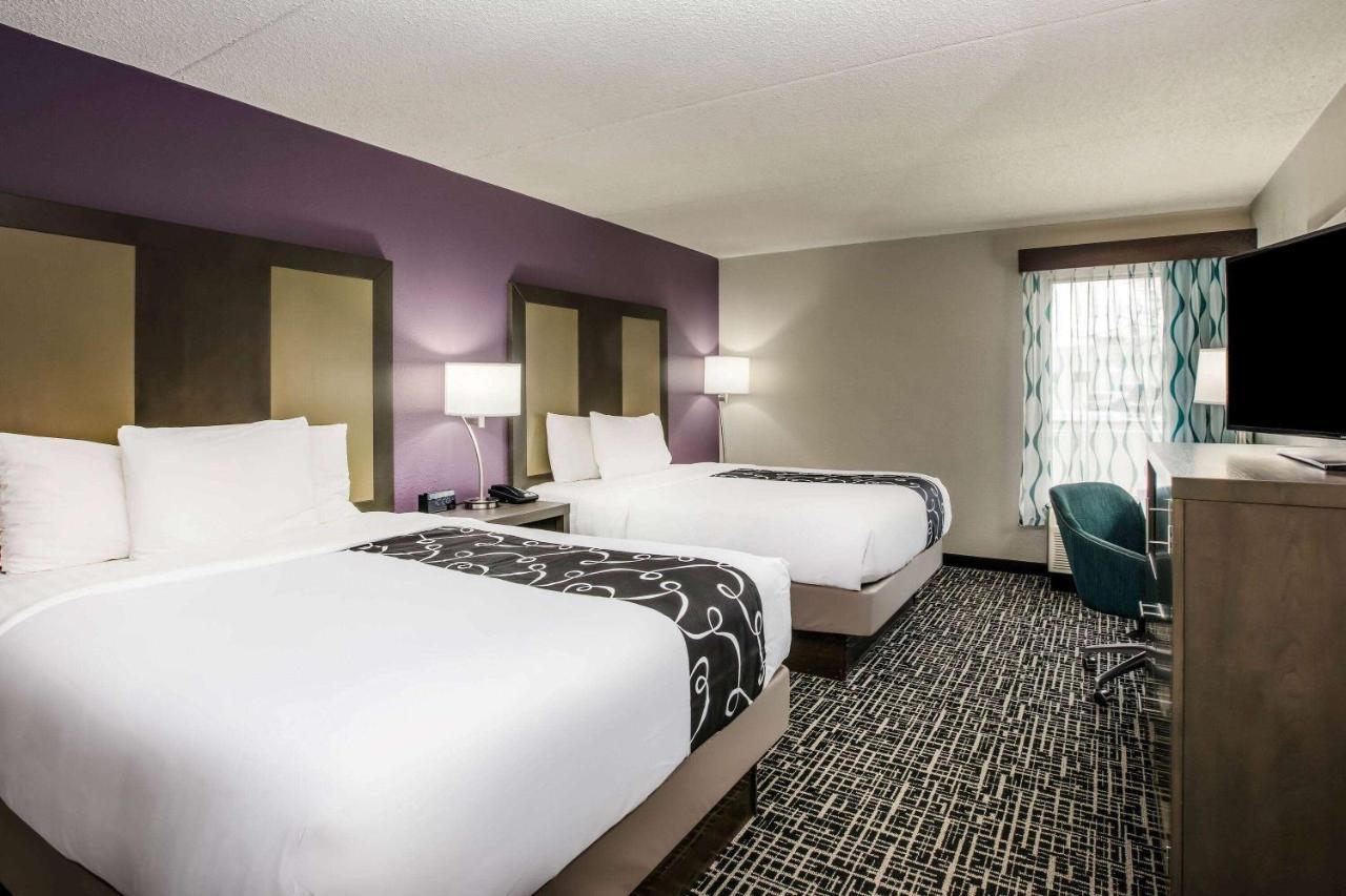 La Quinta Inn By Wyndham Davenport & Conference Center Екстериор снимка