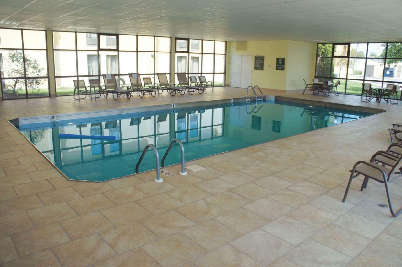 La Quinta Inn By Wyndham Davenport & Conference Center Екстериор снимка
